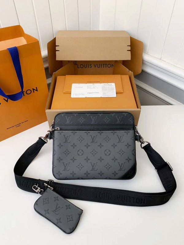 M69443 Black Flower Men's postman package chip version