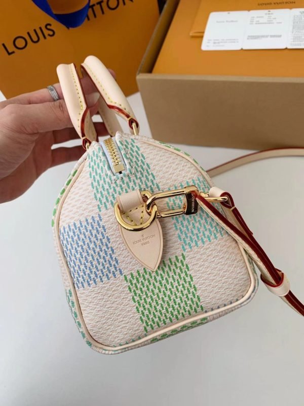 N40515 Crossbody Handheld Women's Bag Color Changing Leather Pillow Bag - Image 5