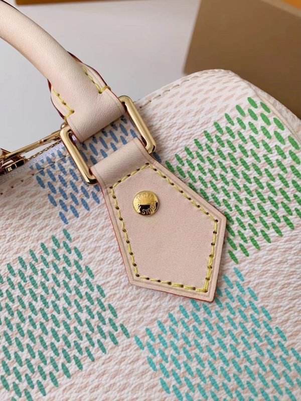 N40515 Crossbody Handheld Women's Bag Color Changing Leather Pillow Bag - Image 10