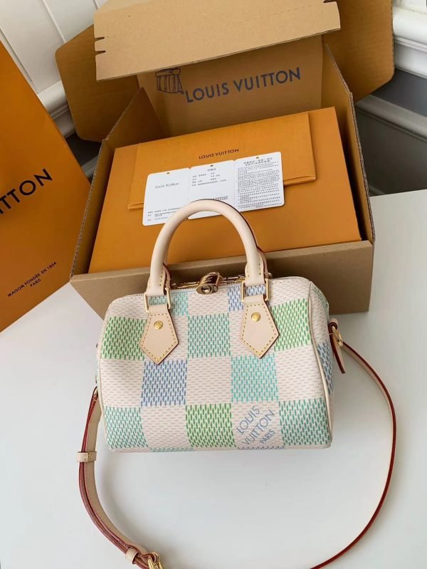 N40515 Crossbody Handheld Women's Bag Color Changing Leather Pillow Bag - Image 2